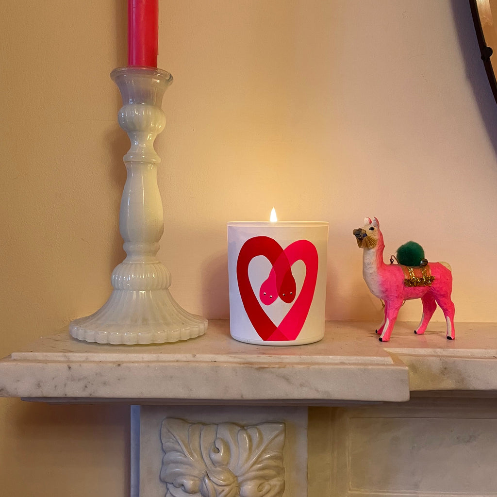 Worm Love | CANDLE